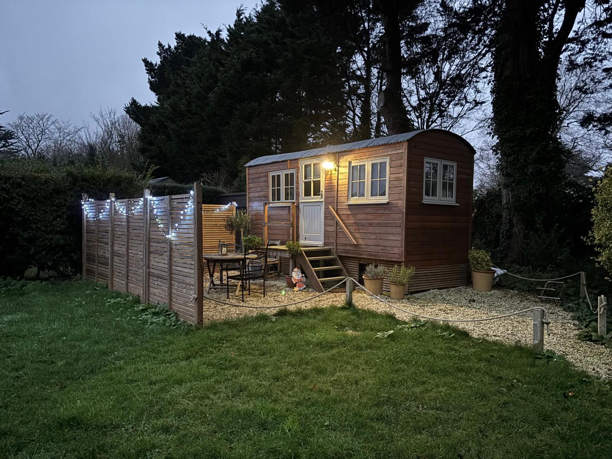Cobo Cottage Chichester Exteriör bild
